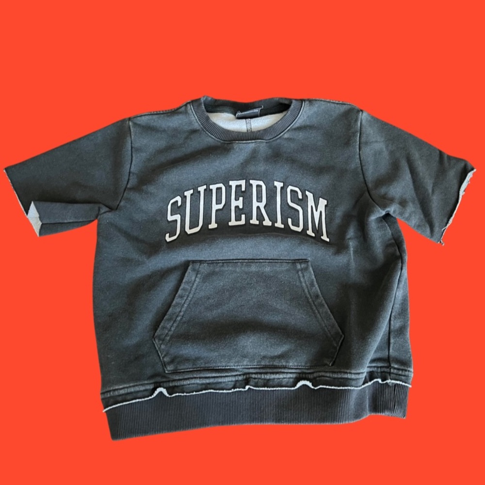 Superism boys gray size 5 short sleeve